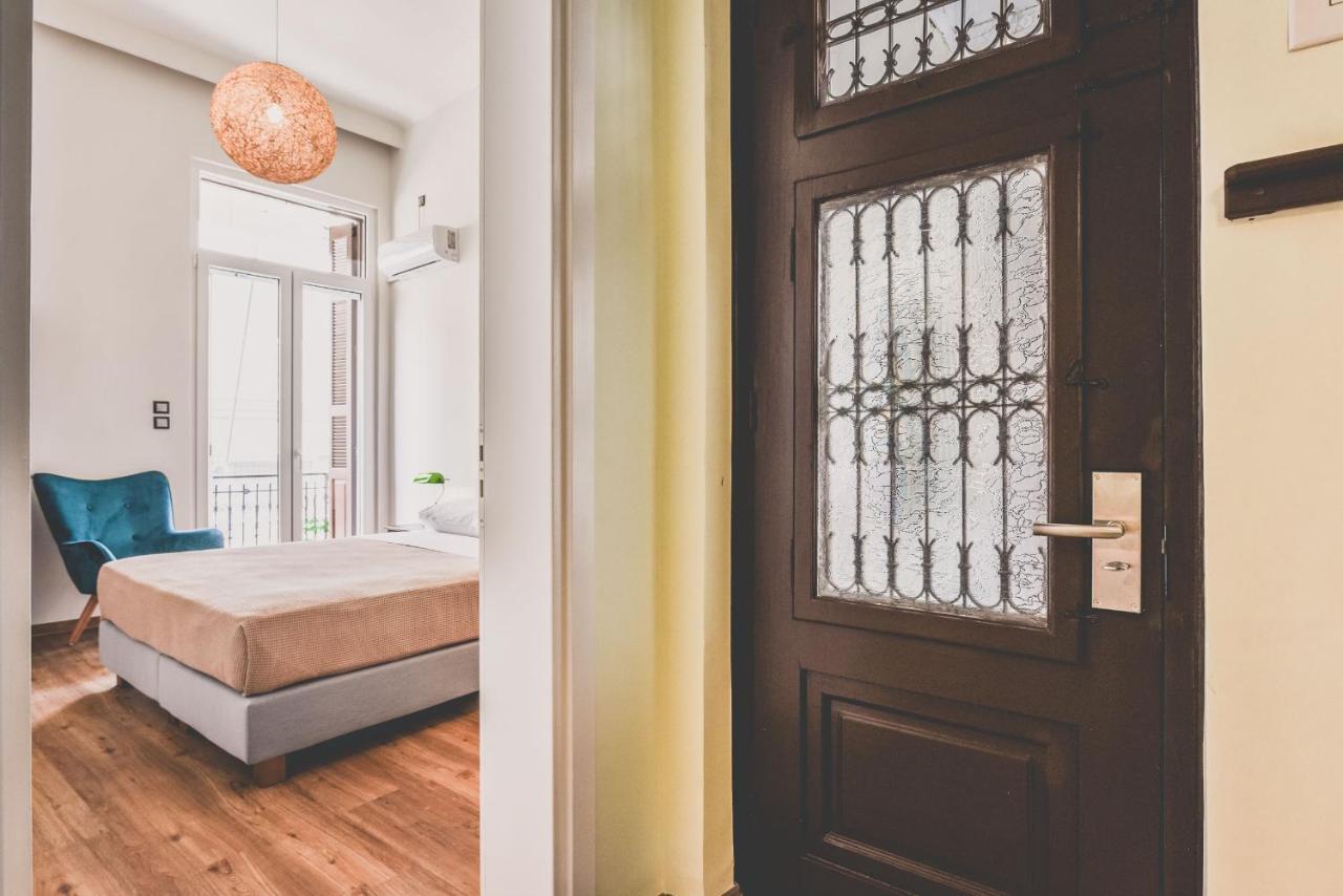 Neoclassical Apartment Near Acropolis - Livingstone Crystal Атина Екстериор снимка