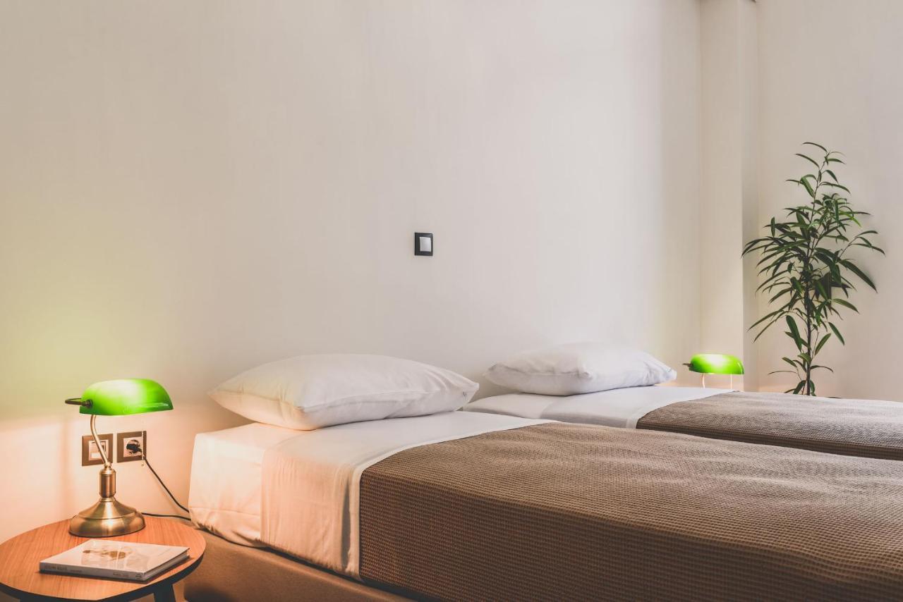 Neoclassical Apartment Near Acropolis - Livingstone Crystal Атина Екстериор снимка