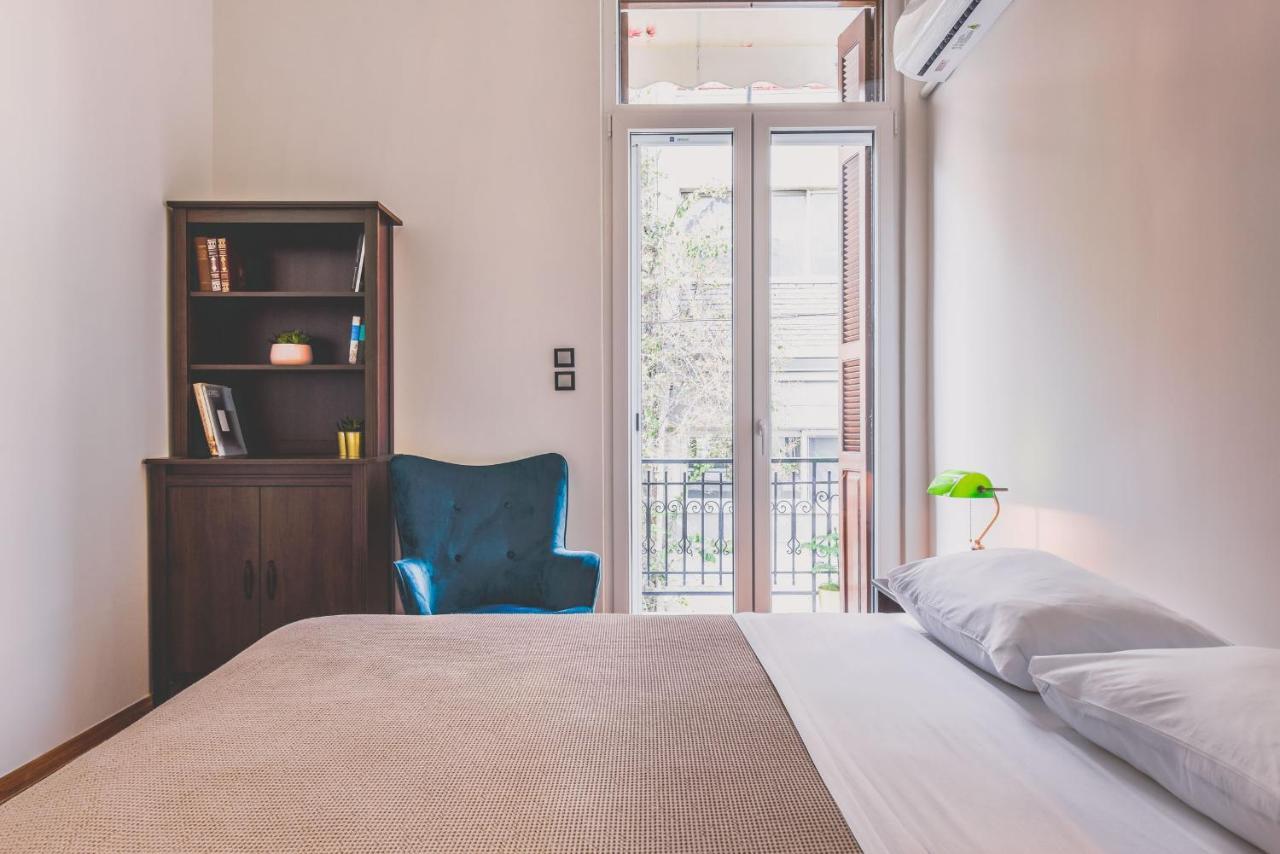 Neoclassical Apartment Near Acropolis - Livingstone Crystal Атина Екстериор снимка